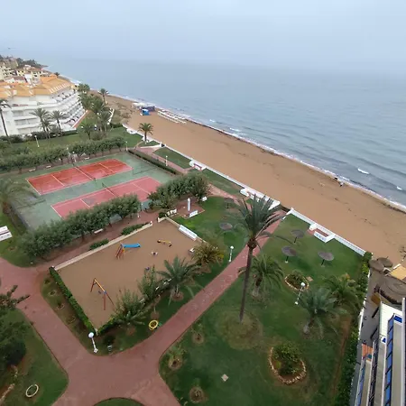 Primera Línea Marinas